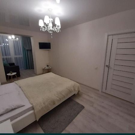 Vip Apartments Lutsʼk Εξωτερικό φωτογραφία